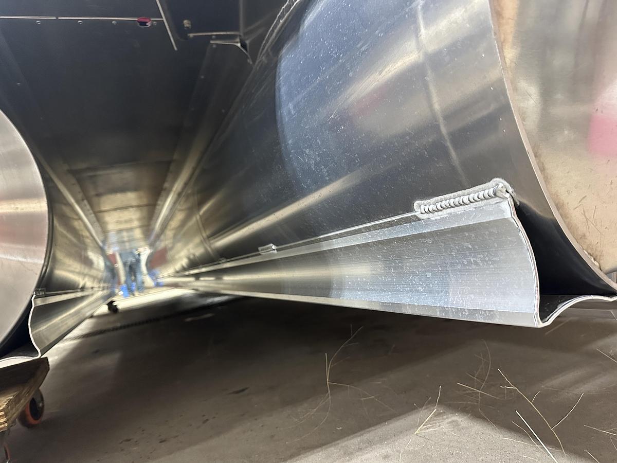 2025 Tahoe Pontoons Cascade 2385 Cruise Rear Bench Tritoon & Honda 225HP 4-Stroke EFI