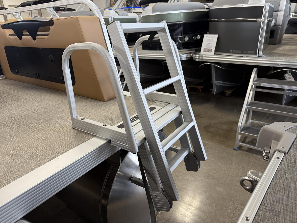 2026 Tahoe Pontoons Sport 2385 Swingback (VRB) & Honda 4-Stroke EFI