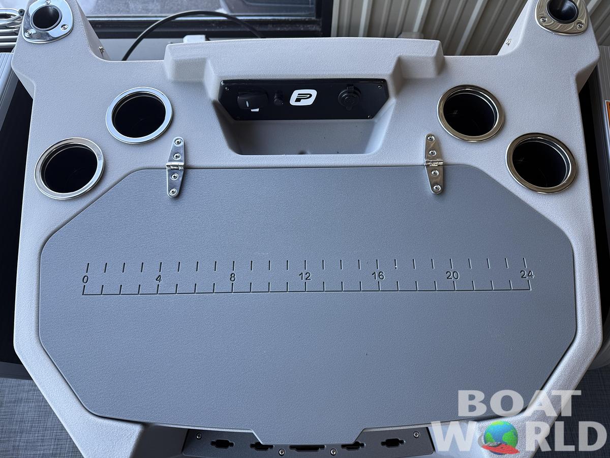 2026 Princecraft 23 Sportfisher 2RS Rear Fish Pontoon