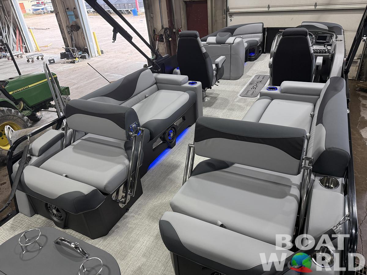 2027 Tahoe LTZ 300HP QLS 2585 Tritoon $71,995