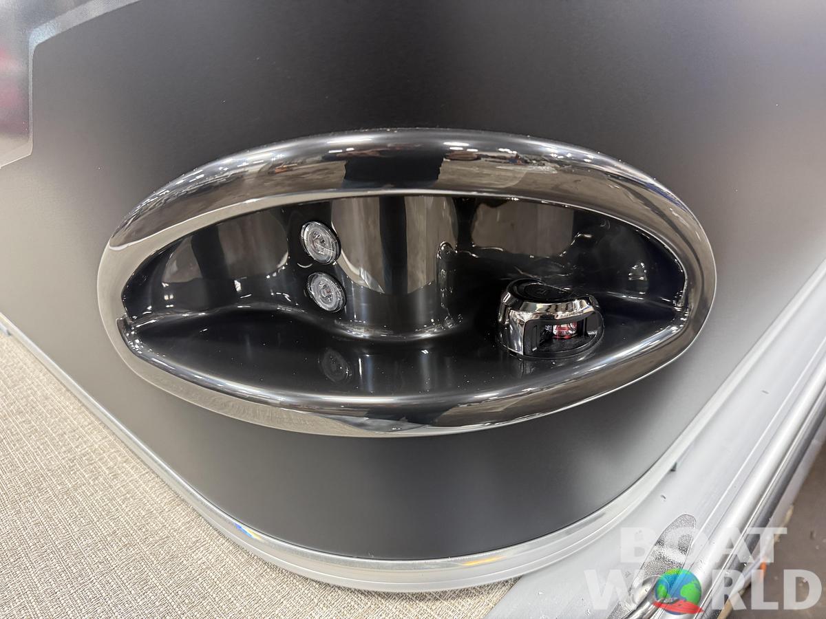 2026 Tahoe Pontoons Sport 1780 Cruise Rear Bench (CRB) 