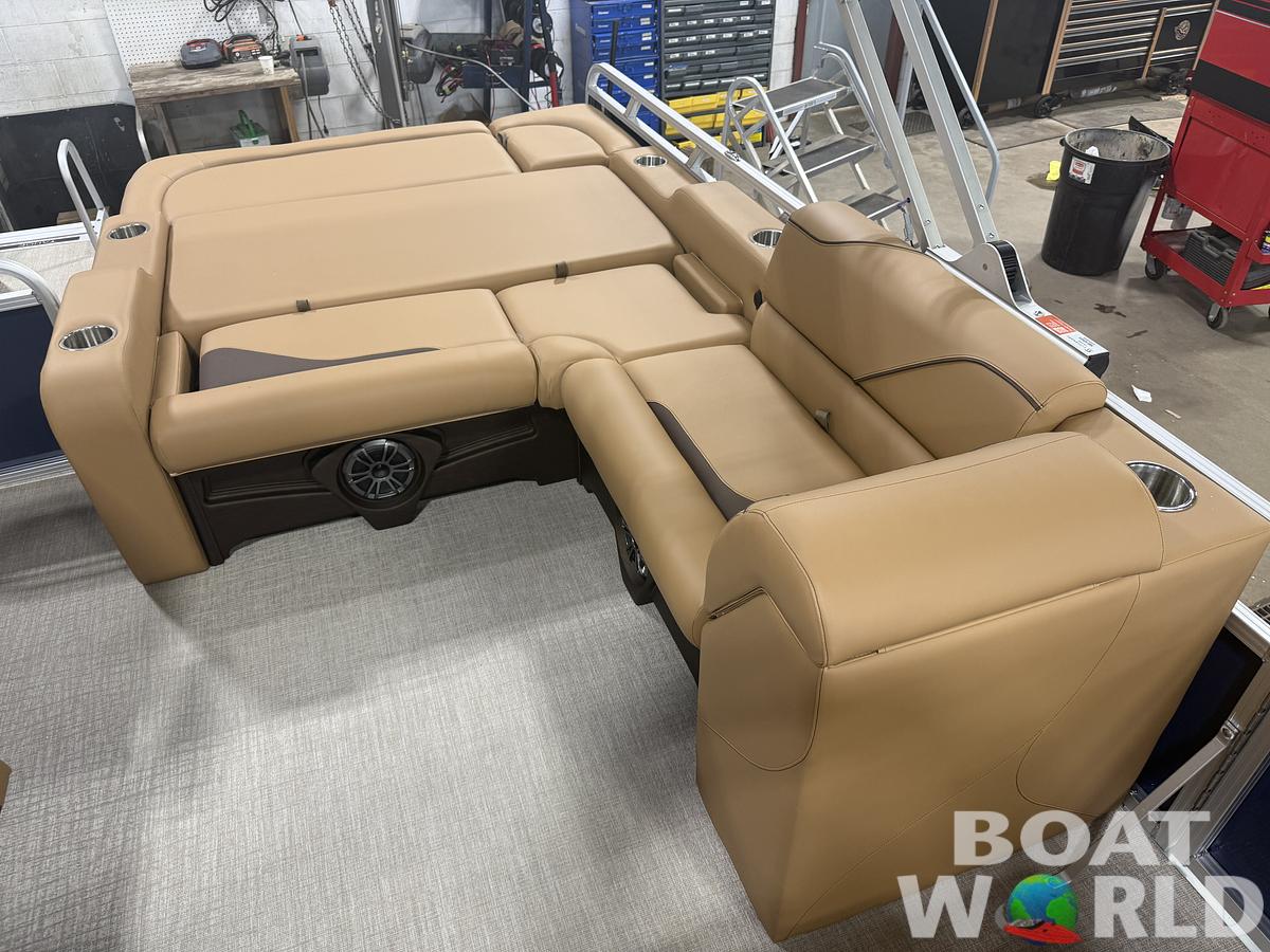 2026 Tahoe Pontoons Sport 2385 Swingback (VRB) & Honda 4-Stroke EFI