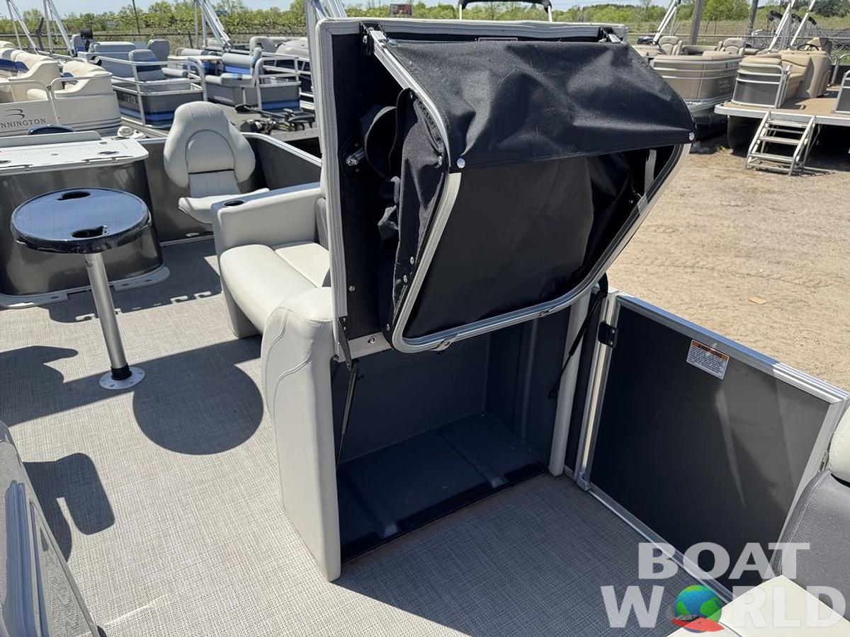 Used 2023 Sylvan 820 Party Fish Pontoon