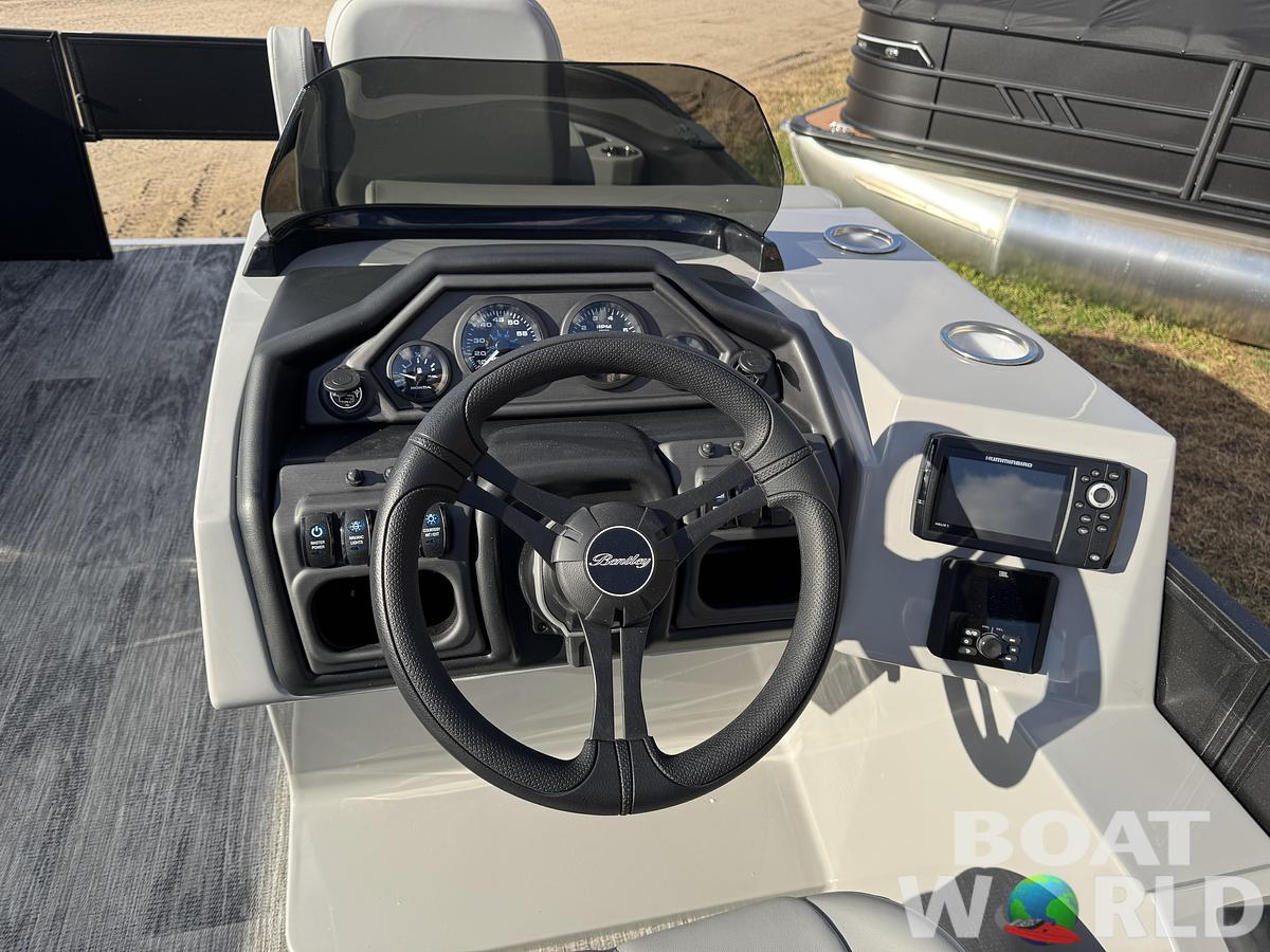 2026 Bentley Pontoons Forward Fish 220 Swingback