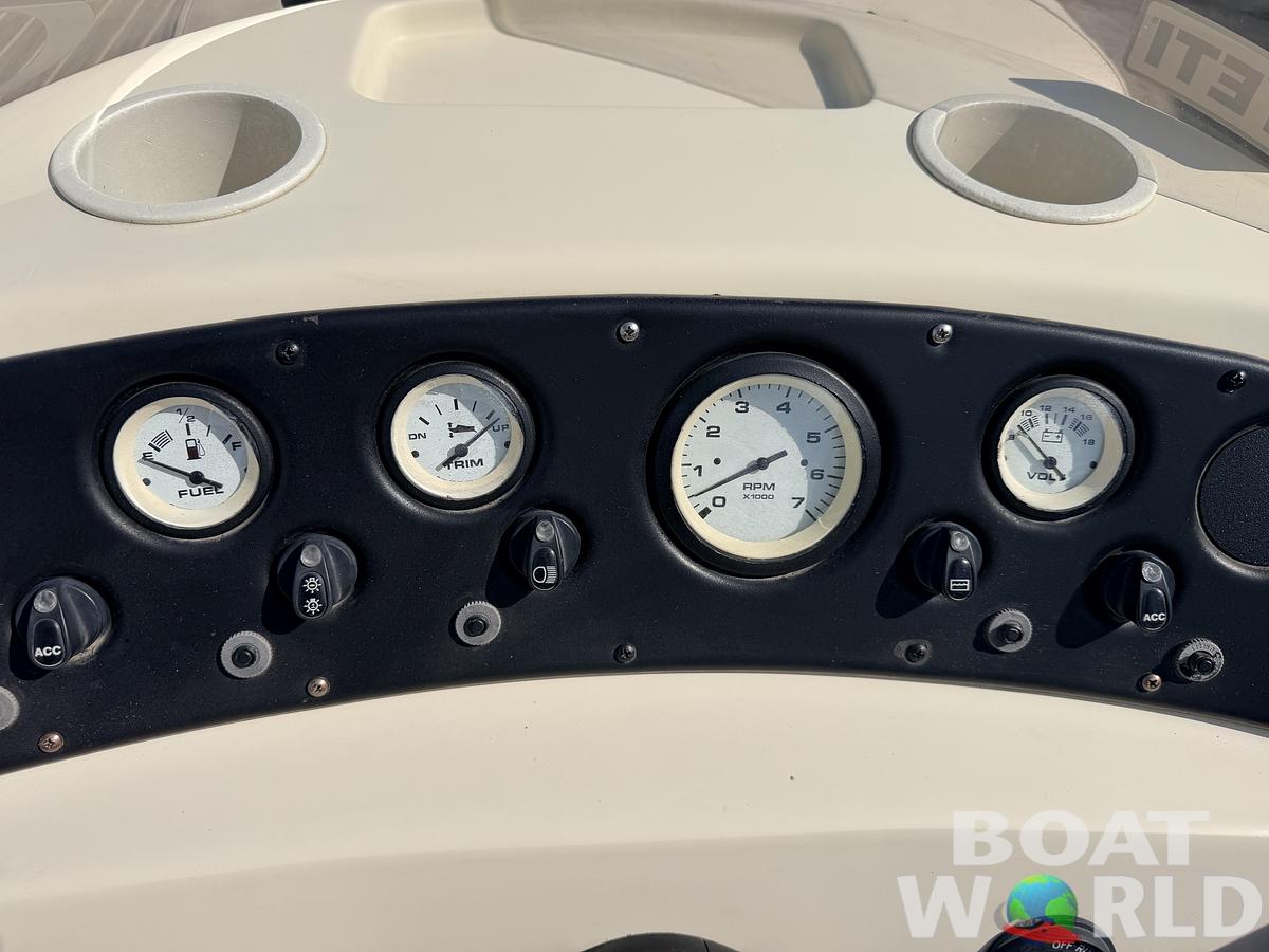 Used 2000 Bennington 2275 LX & 50HP Mercury 4Stroke -$12,995