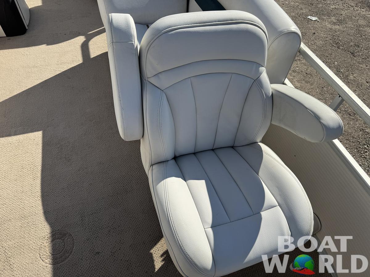 Used 2007 Premier  225 SunSation Pontoon