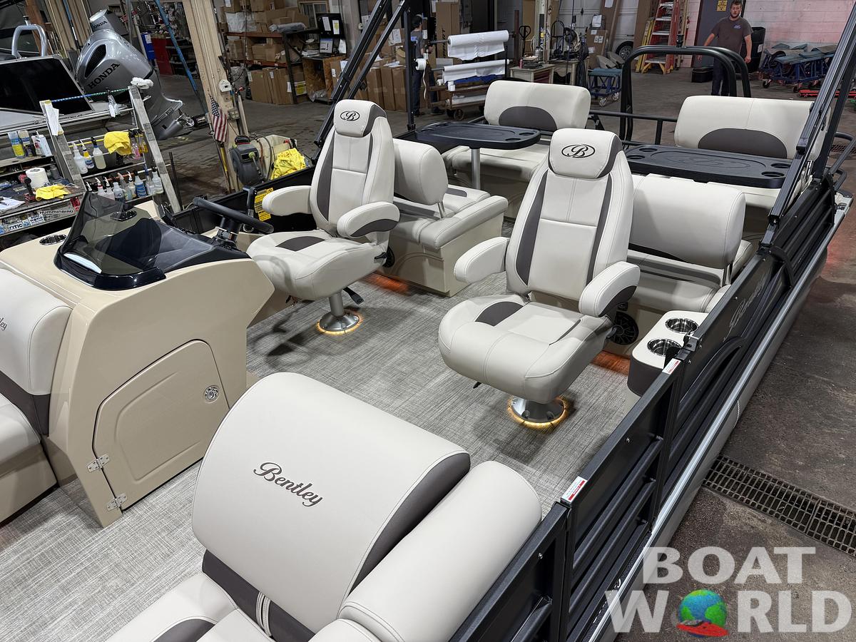 2027 Bentley Legacy 220 QSB Swingback $45995