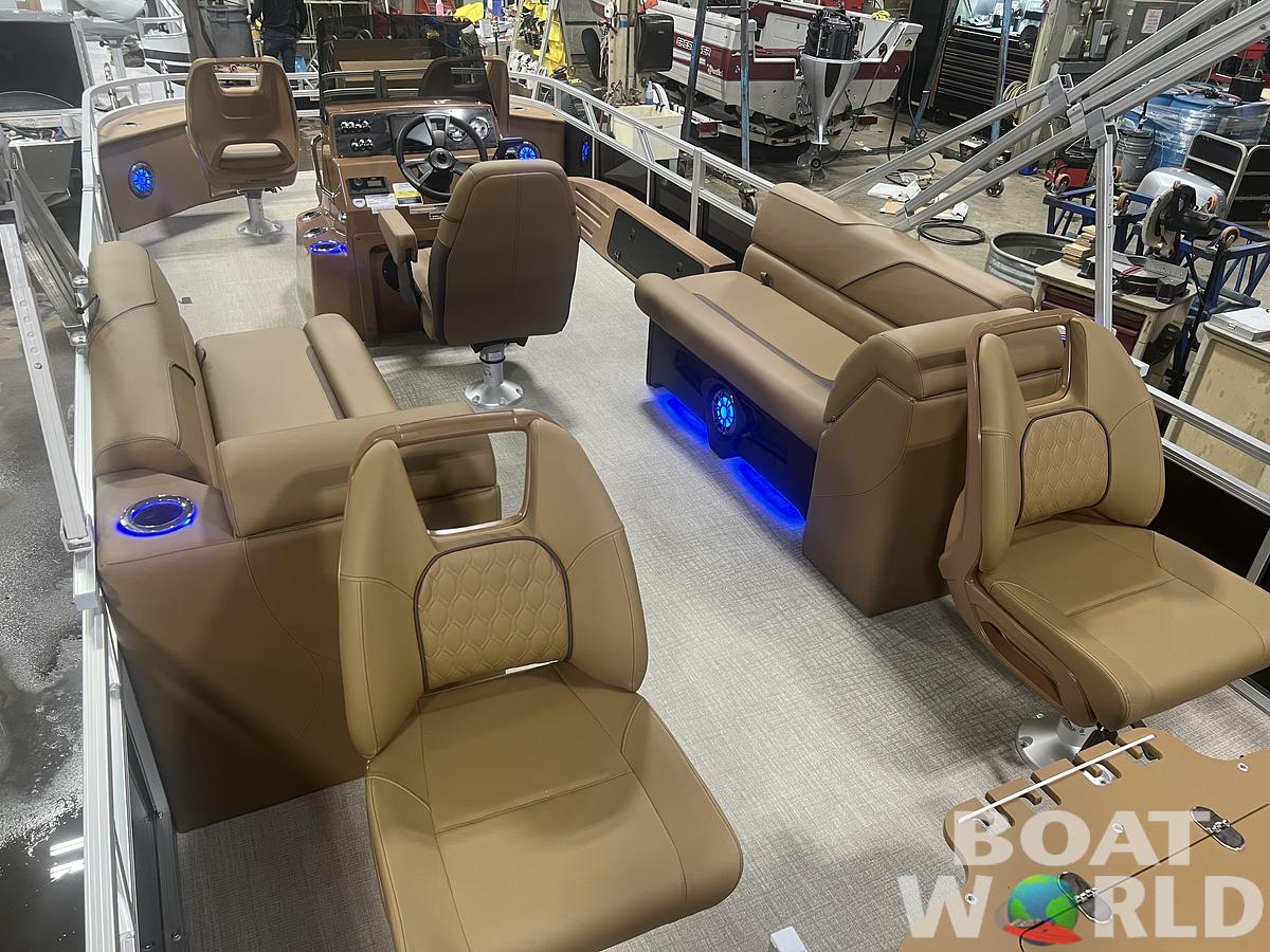 2026 Tahoe Pontoons Sport 2385 Center Console Fish Tritoon