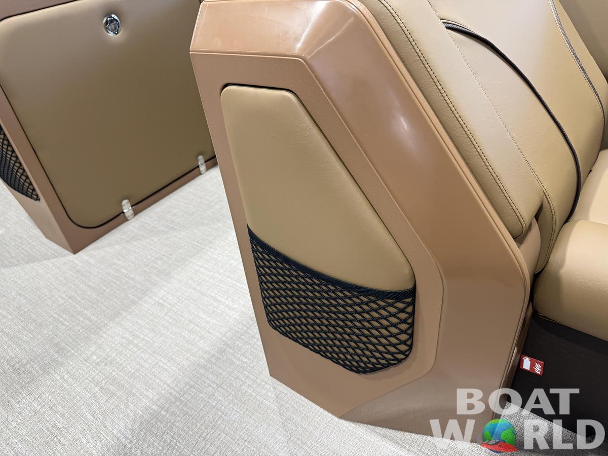 2027 Tahoe Sport VRB Premium 2385 Swingback & 4-Stroke $37995