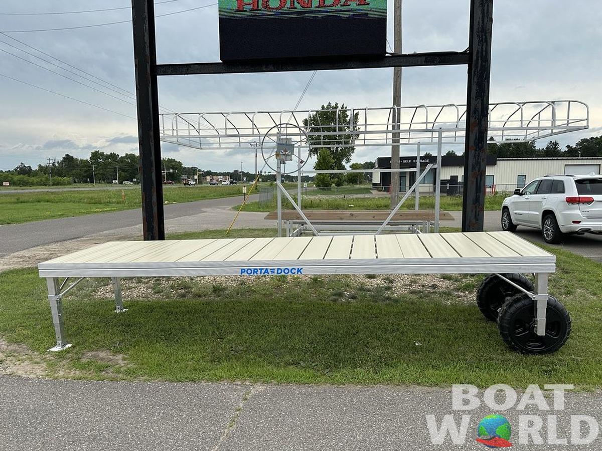 2025 Porta Dock Multi Dock 8' & 16' Screw Leveling Docks