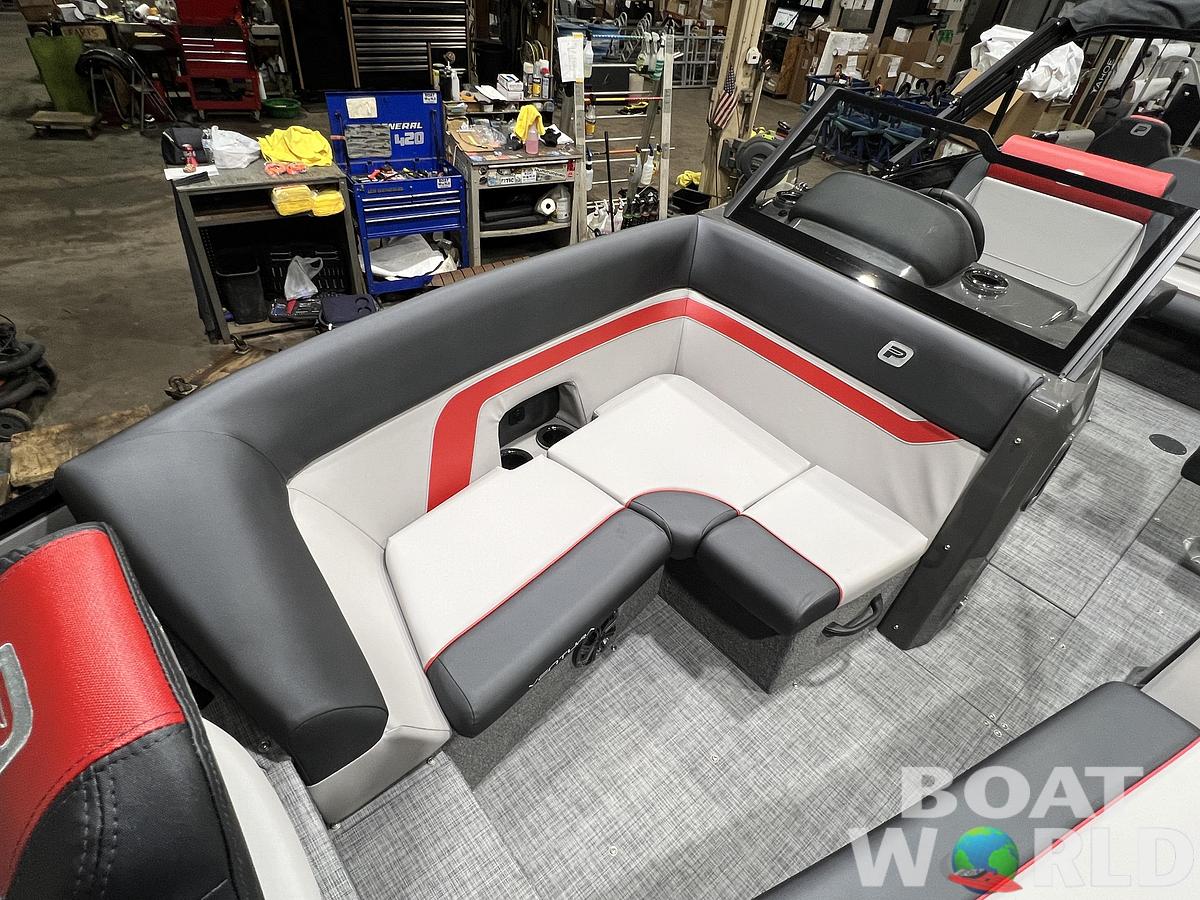 2026 Princecraft Ventura 230 WRL Swingback Deckboat