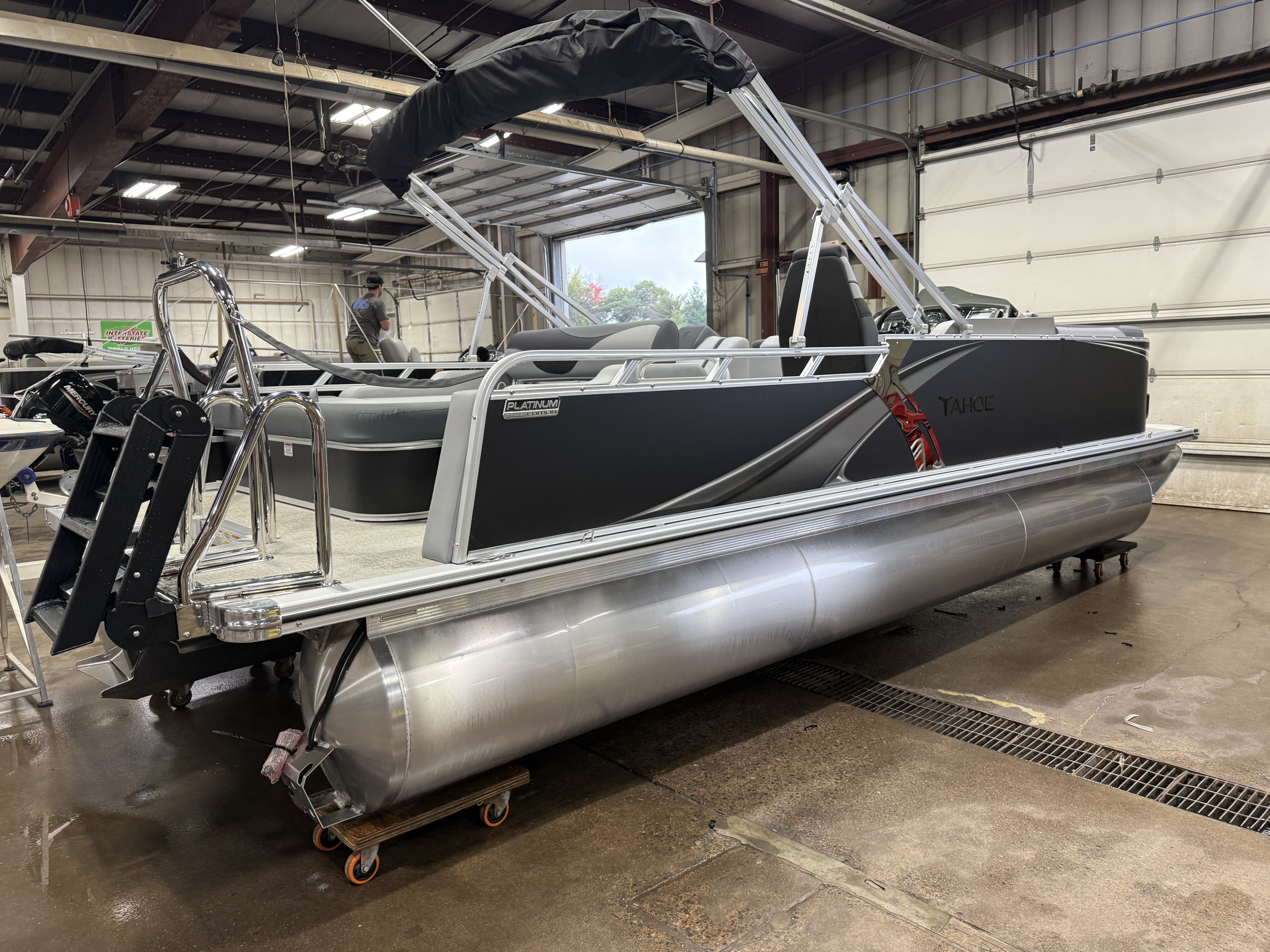2027 Tahoe LTZ 2385 VRB SE Swingback Pontoon $42995
