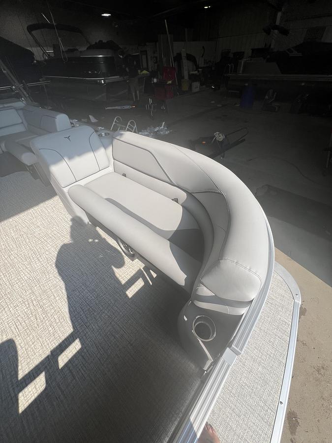 Used 2026 Tahoe Pontoons Sport 2385 Rear Fish & Honda 4-Stroke EFI