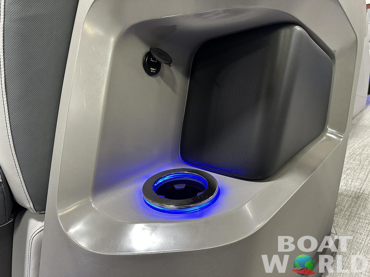 2025 Tahoe Pontoons LTZ 2385 Quad Lounge Tritoon & Honda 4-Stroke EFI