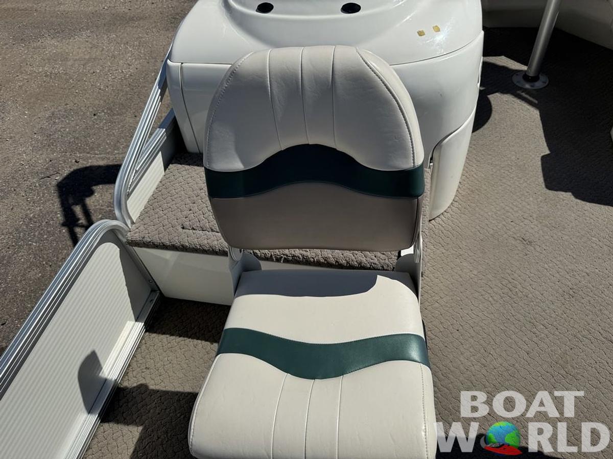 Used 2005 Lowe SunCruiser Trinidad 204