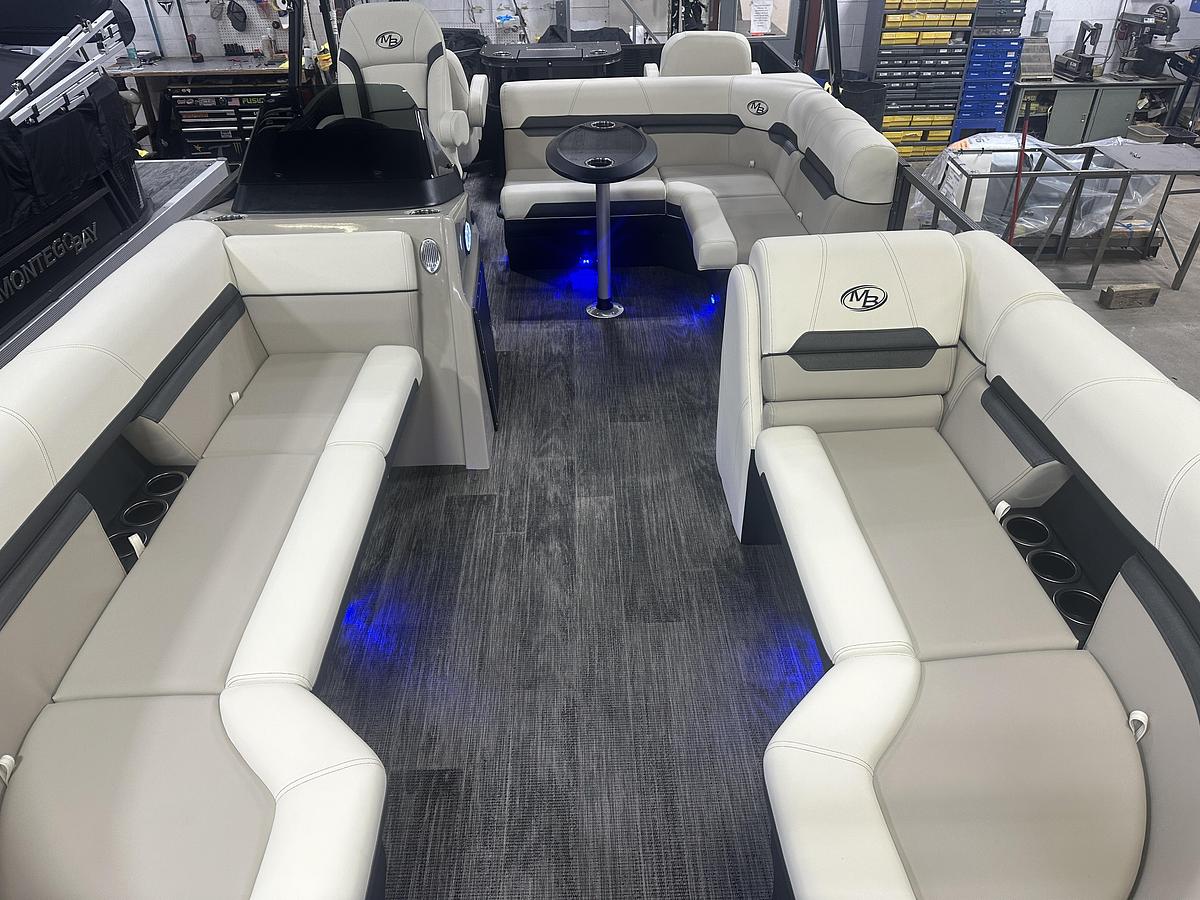 2025 Montego Bay 8522 Fish & Cruise Deluxe Pontoon & Honda 4-Stroke EFI