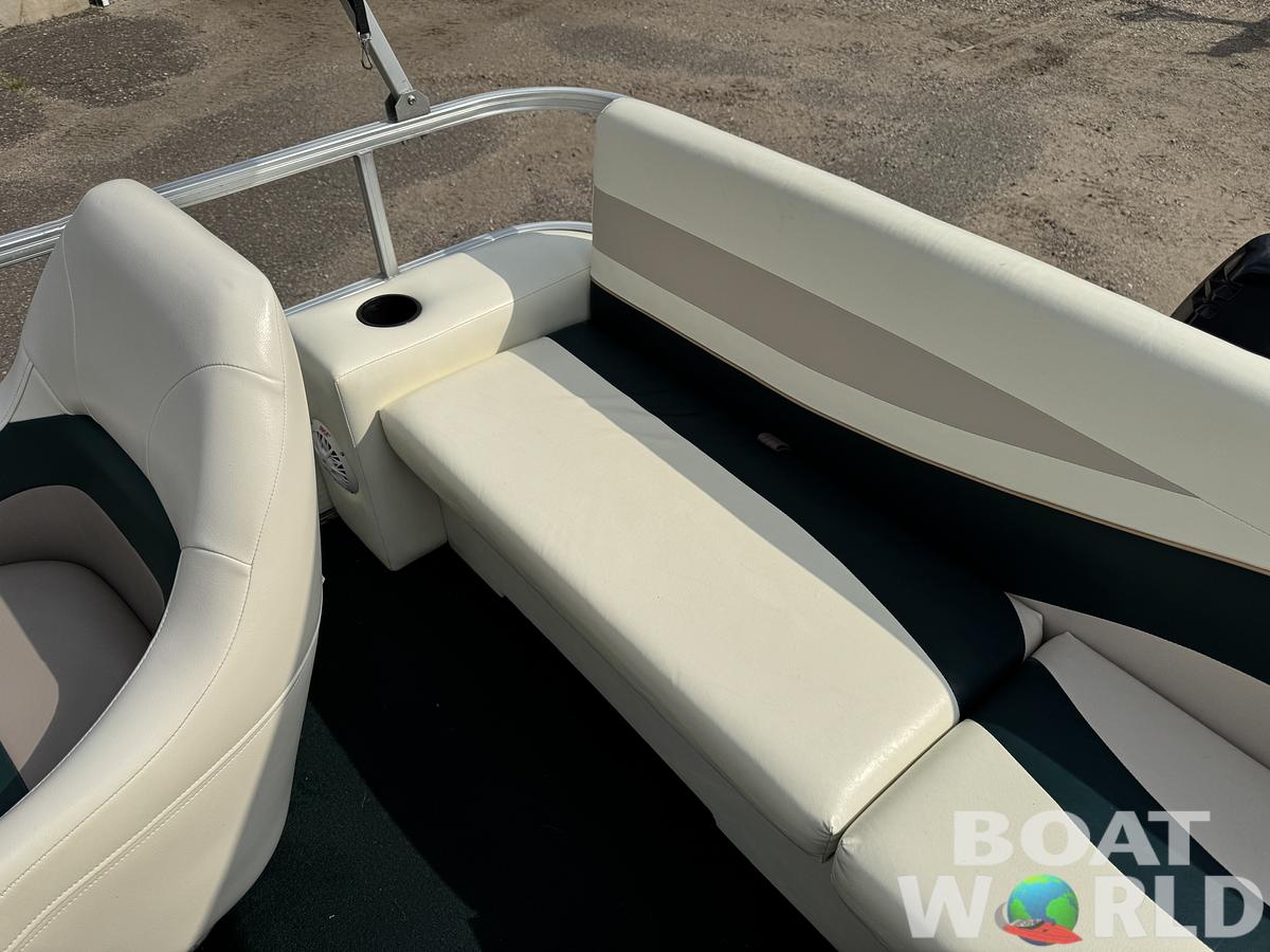 Used 1999 Lowe Suncruiser Malibu 180