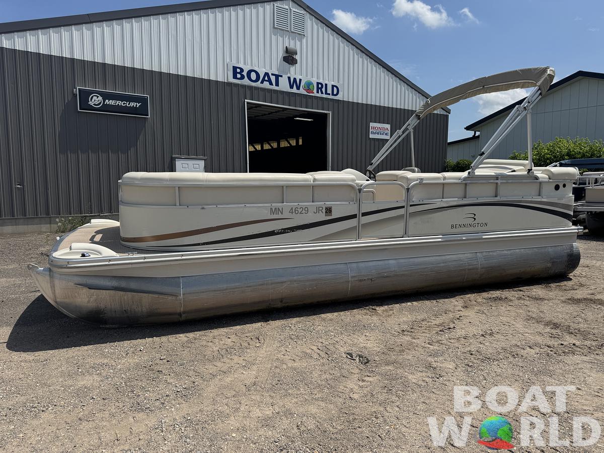 Used 2004 Bennington 2250 RL