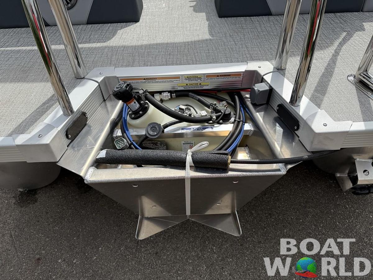 2025 Tahoe Pontoons LTZ 2385 Quad Lounge Shift Flip & Honda 4-Stroke EFI