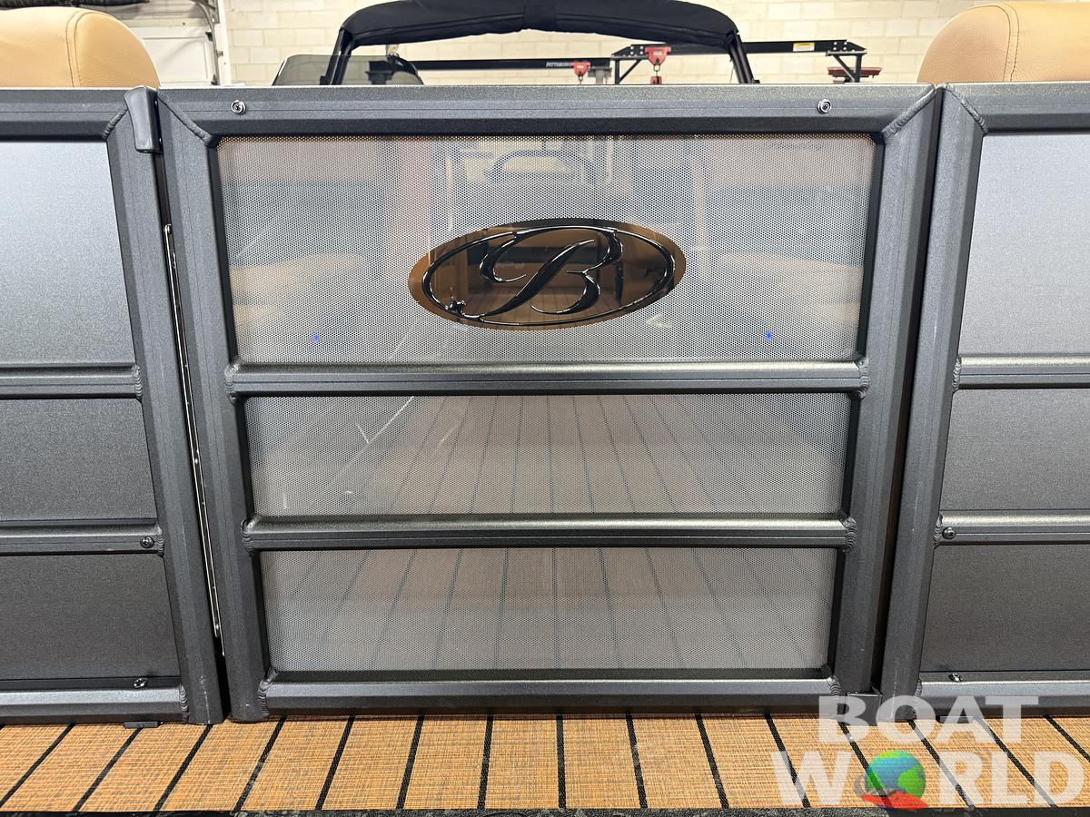 2026 Bentley Pontoons Elite 223 Admiral Quad Lounge Tritoon