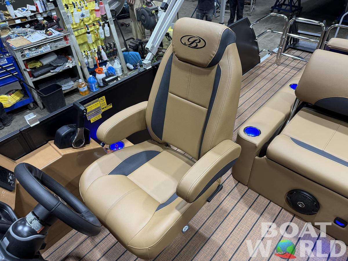 2026 Bentley Legacy 200 Swingback Pontoon $40995