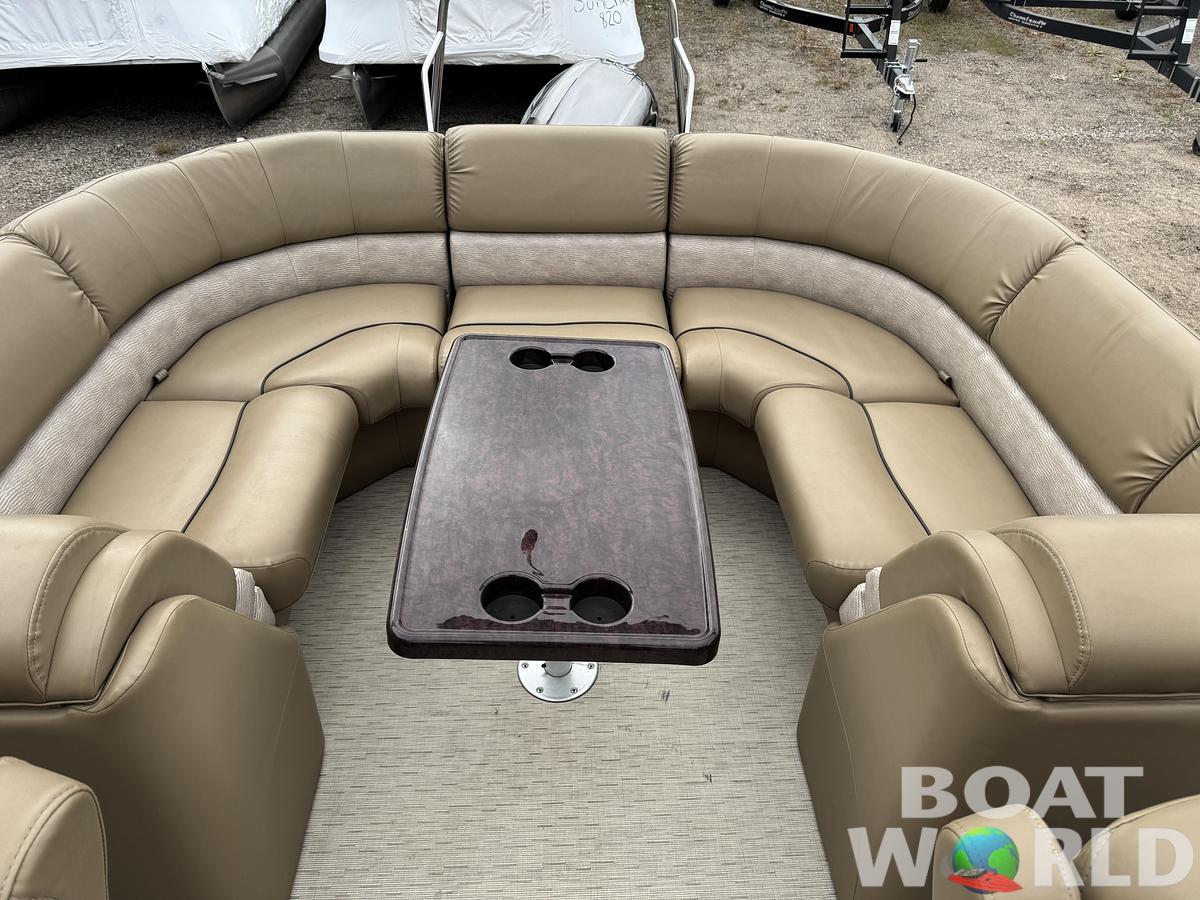 Used 2016 Bennington 2250 GSR Pontoon