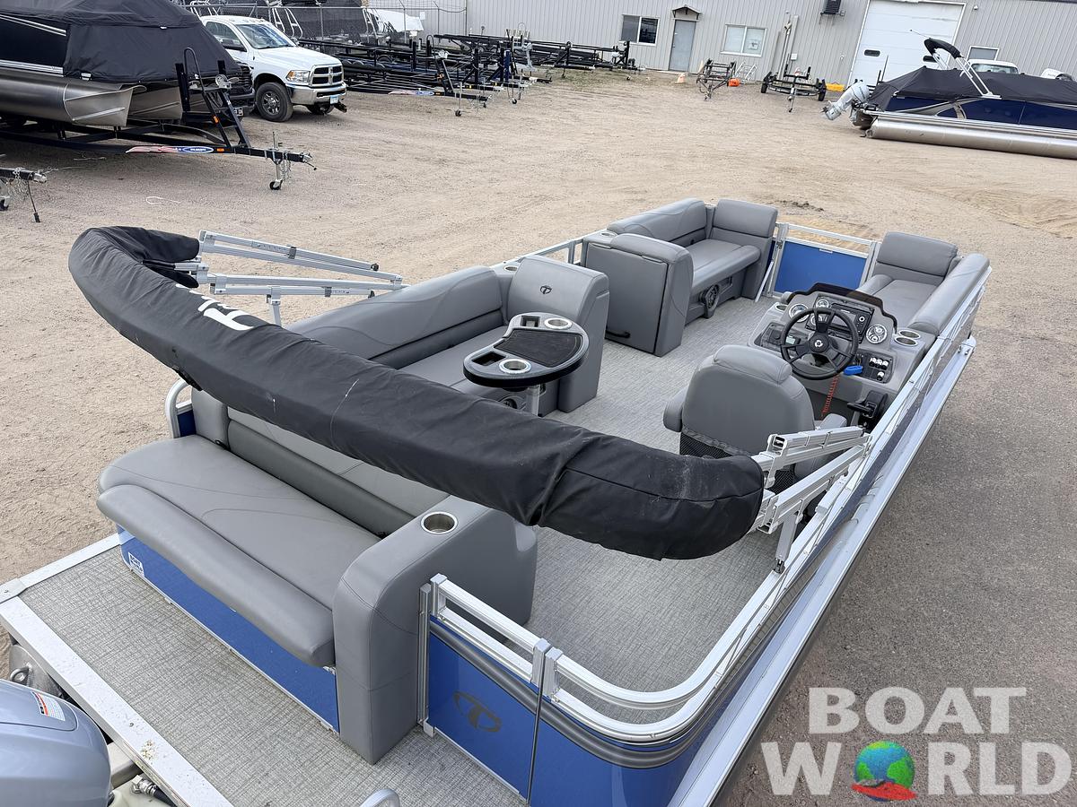 Used 2022 Tahoe Sport 2080 CRB & 100HP Honda 4Stroke -$29,995