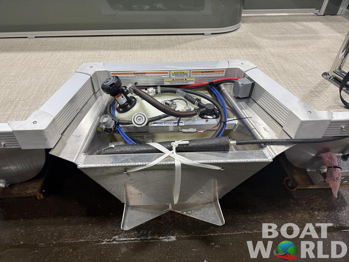 2026 Tahoe Pontoons LTZ 2385 Swingback (VRL) 