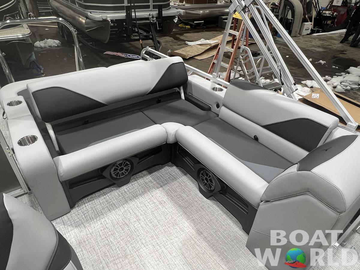 2026 Tahoe Pontoons Sport 2180 Swingback (VRB) 