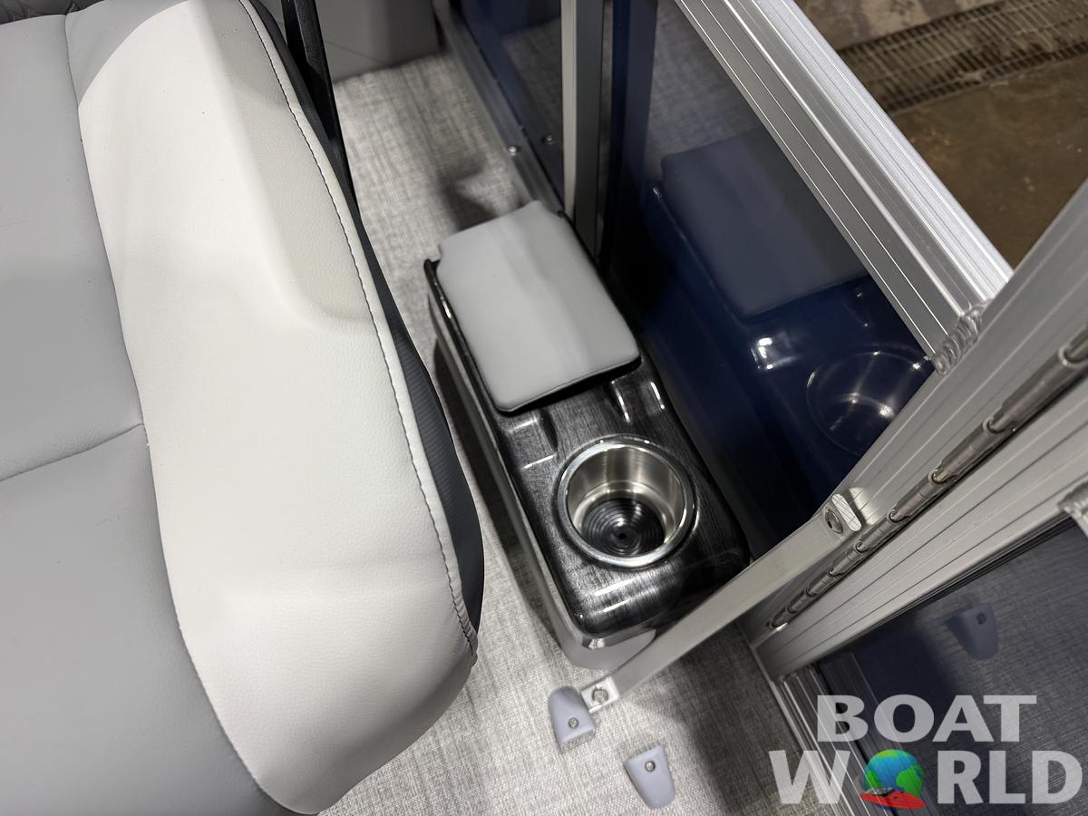 2026 Tahoe Pontoons Sport 2180 Quad Lounge 