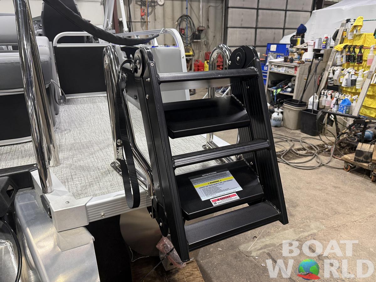 2026 Tahoe Pontoons LTZ 2385 Swingback (VRB) Tritoon 