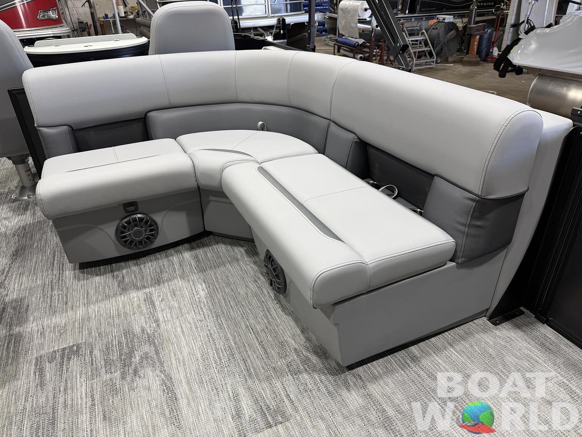 2027 Bentley Pontoons Fish 200 4PT & Honda 4-Stroke EFI