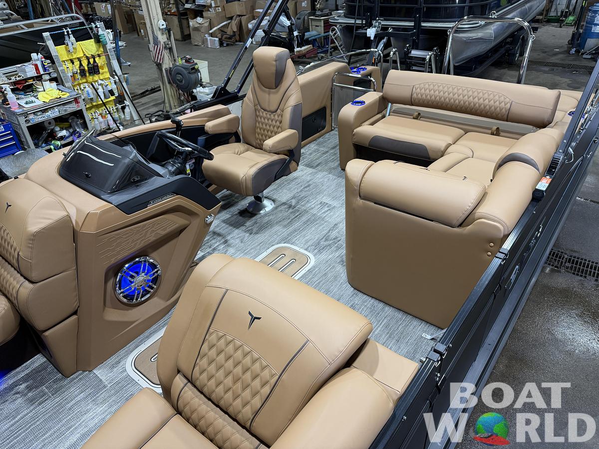 2026 Tahoe Pontoons Cascade 2385 Swingback (VRB) Tritoon 