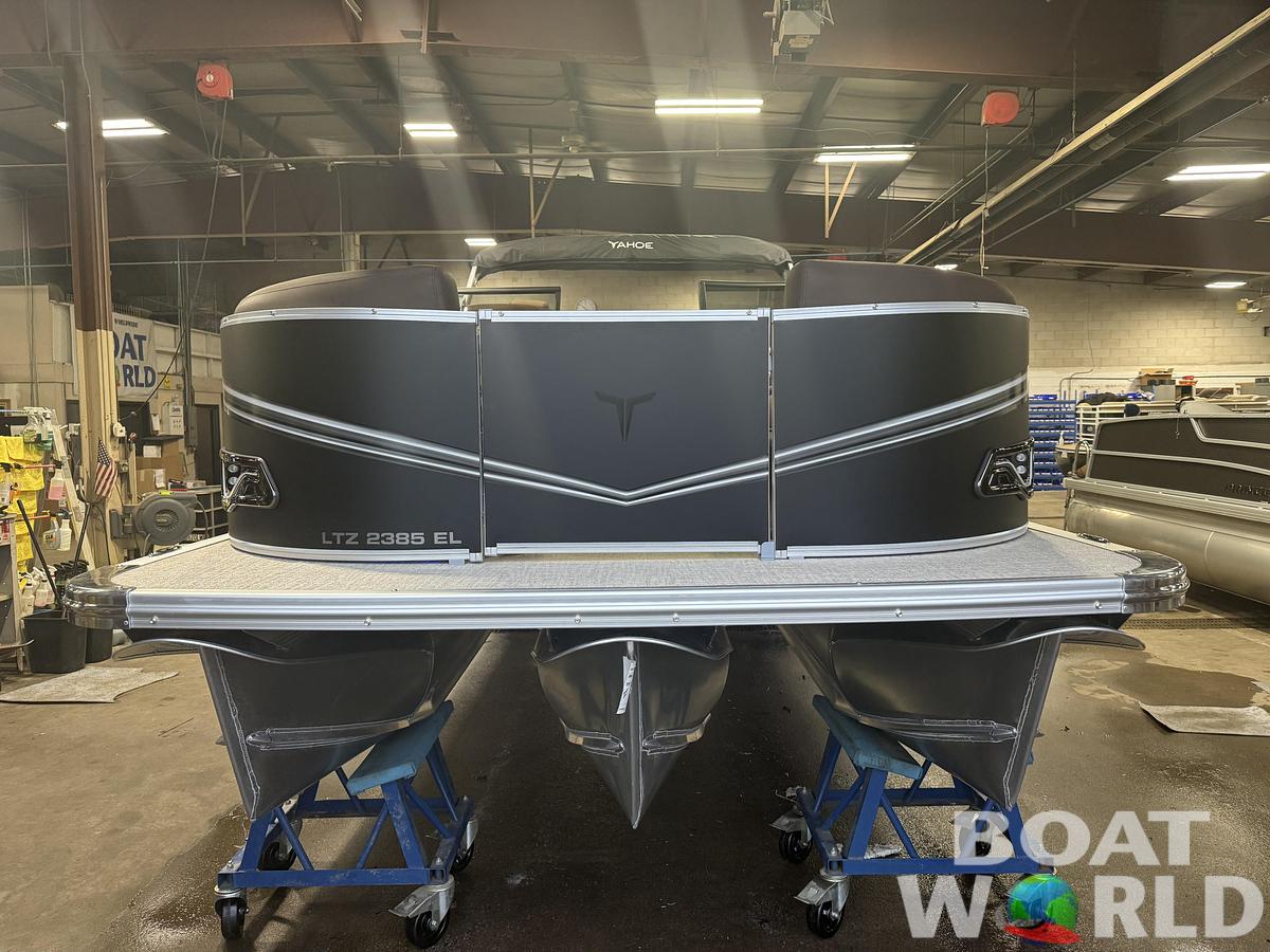 2026 Tahoe Pontoons LTZ 2385 Elite Windshield Tritoon
