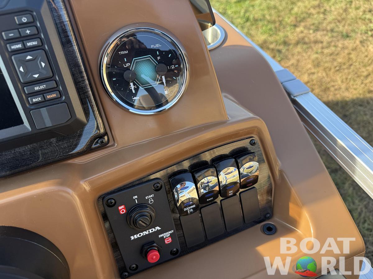 2026 Tahoe Pontoons Sport 2385 Swingback (VRB) & Honda 4-Stroke EFI