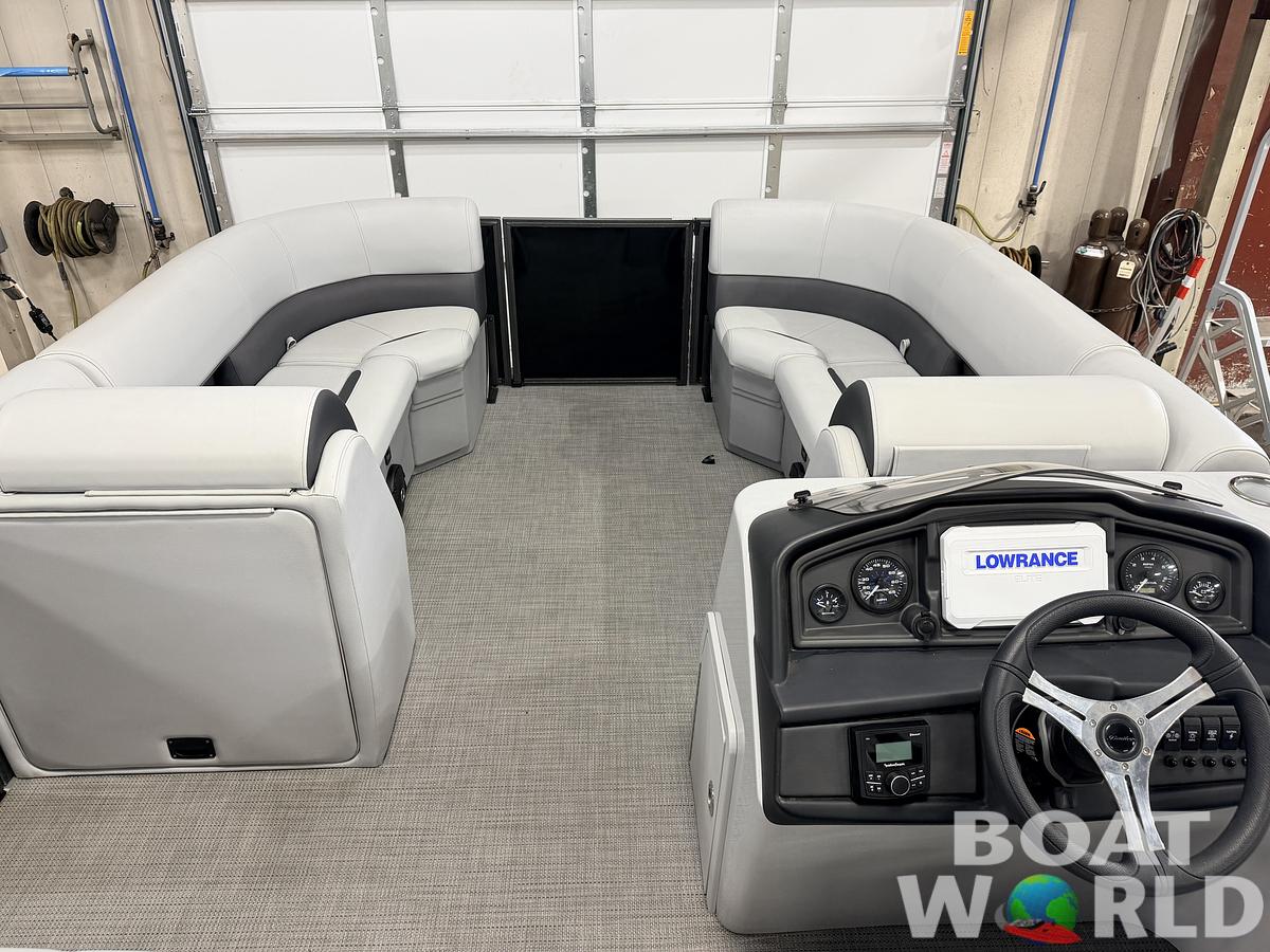 Used 2024 Bentley Legacy 223 150HP Navigator Tritoon - $47995