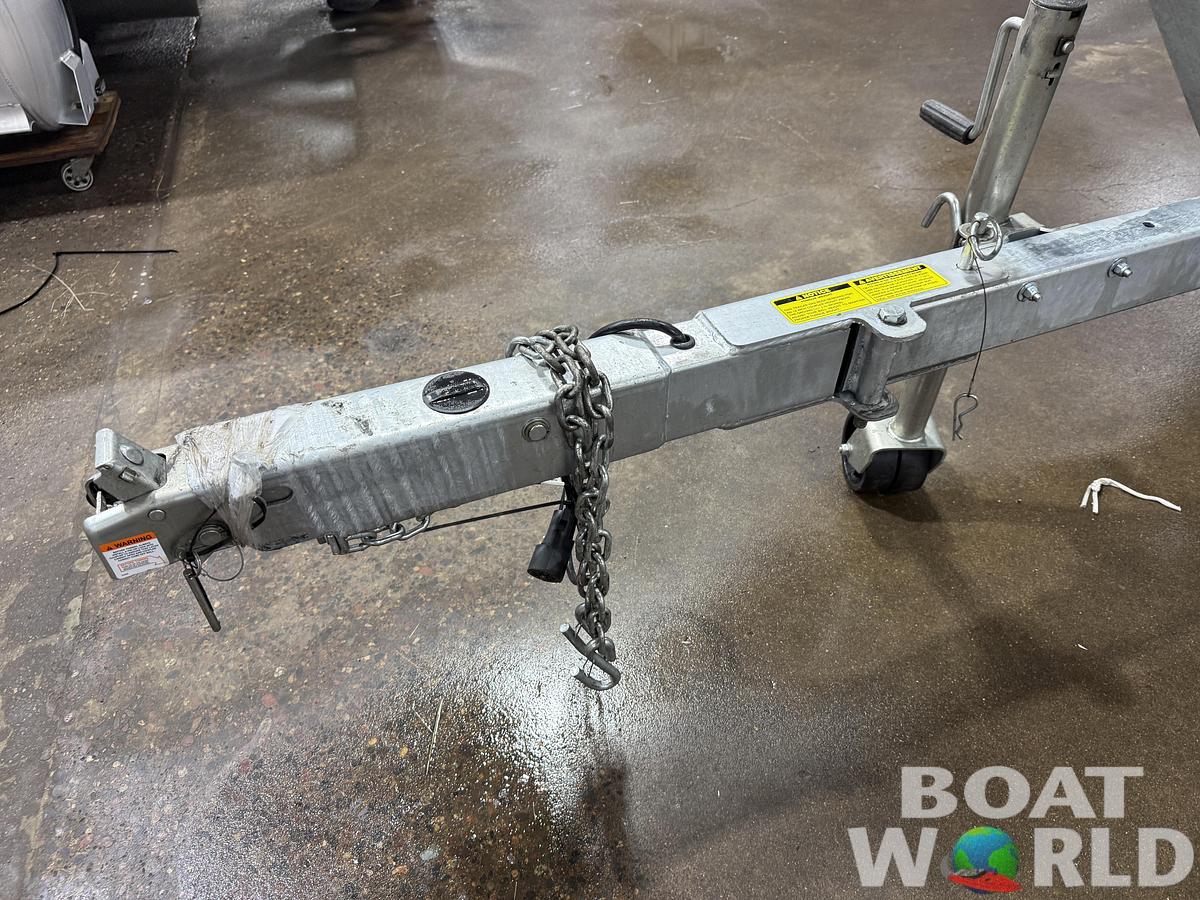 2024 Princecraft Ventura 224 Deckboat 