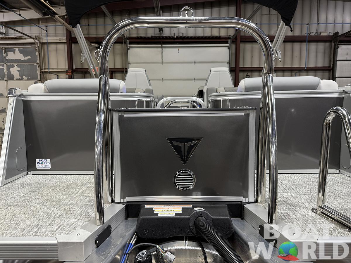 2025 Tahoe Pontoons Cascade 2385 Quad Lounge Tritoon & Honda 4-Stroke EFI