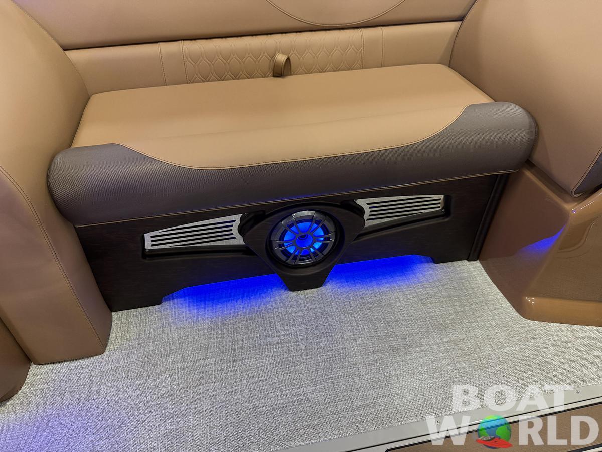 2026 Tahoe LTZ 300HP Elite Windshield 2385 Tritoon $69995