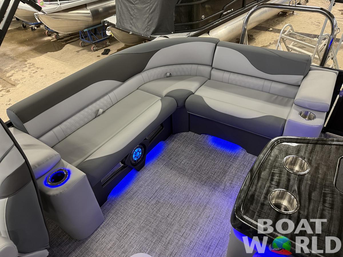 2026 Tahoe LTZ 300HP 2385 Elite Windshield $69995
