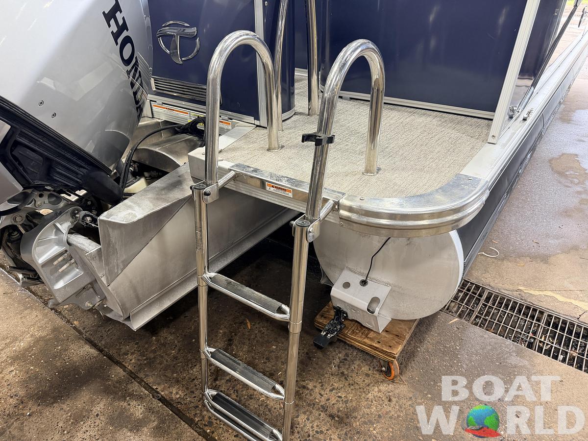 Used 2022 Tahoe Pontoons Cascade 2385 Quad Lounge Tritoon & 200HP Honda 4Stroke -$49,995