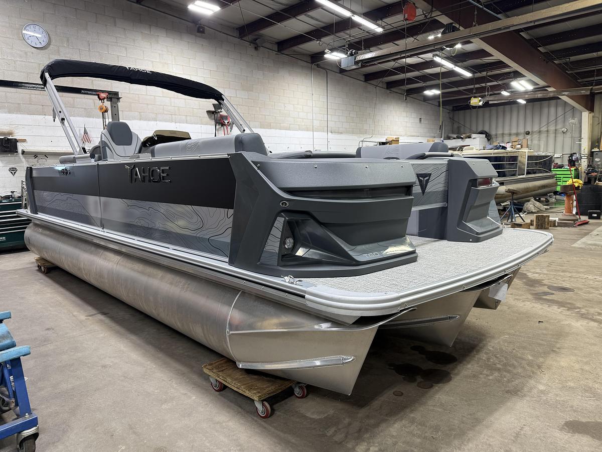 2025 Tahoe Pontoons GEOfish 2385 Rear Fish Tritoon & Honda 4-Stroke EFI