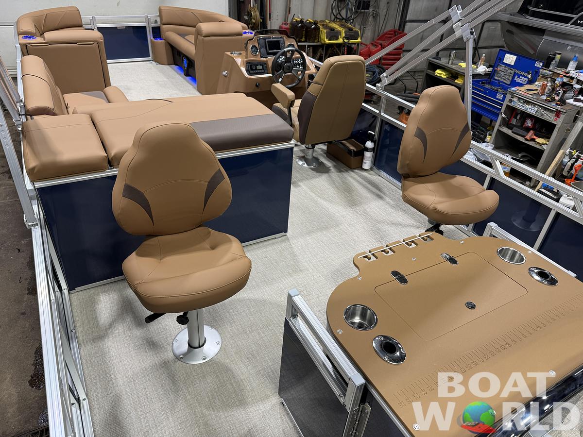 2026 Tahoe Sport 2385 Rear Fish Tritoon $46995