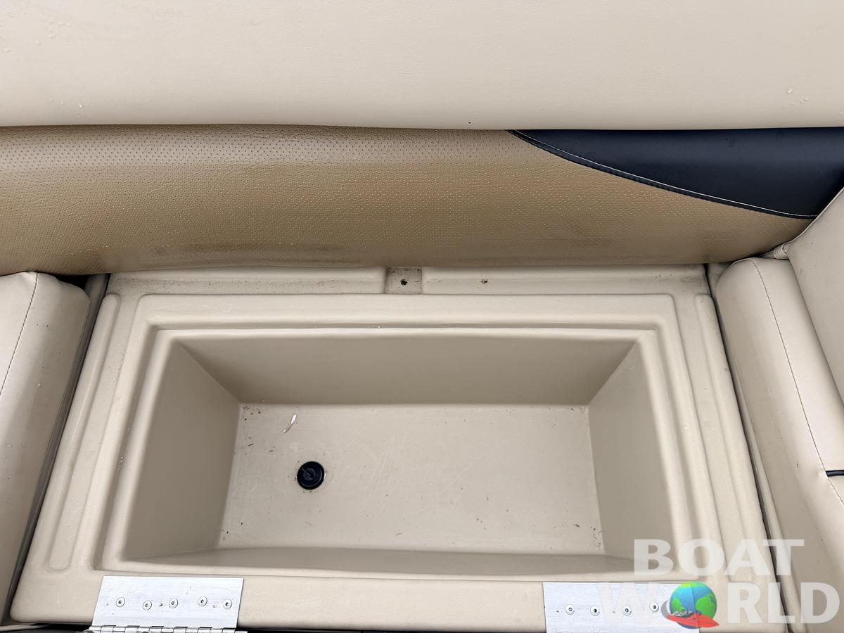 Used 2018 Bentley Encore 240 Cruise SE & 150HP Mercury 4Stroke -$29,995