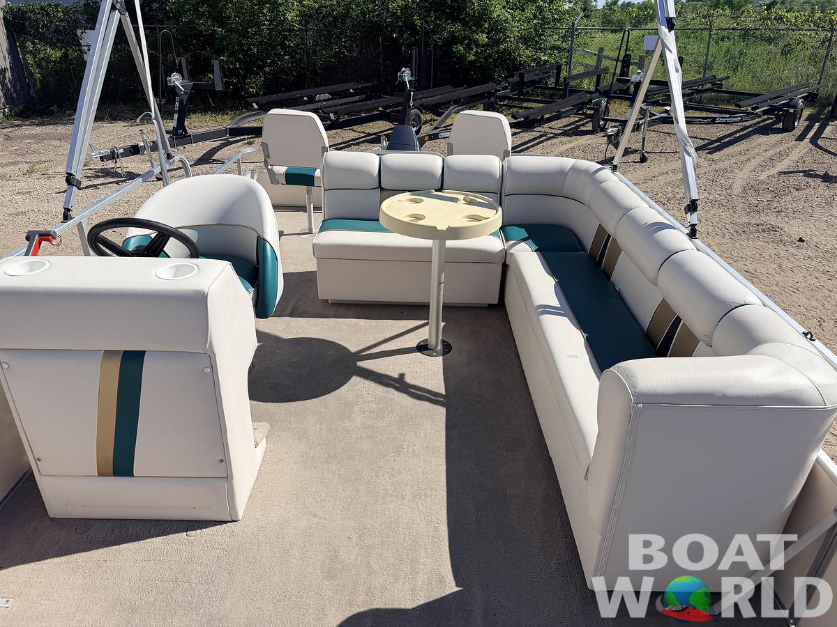 Used 2006 Elete 2021 Party Fish & 50HP Yamaha - $9,995
