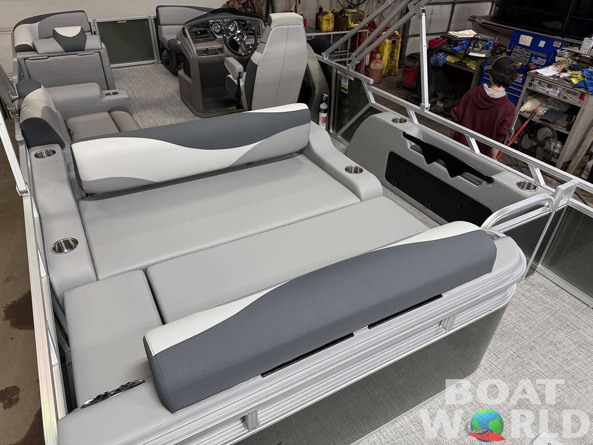 2025 Tahoe Pontoons LTZ 2385 Swingback (VRL) & Honda 4-Stroke EFI