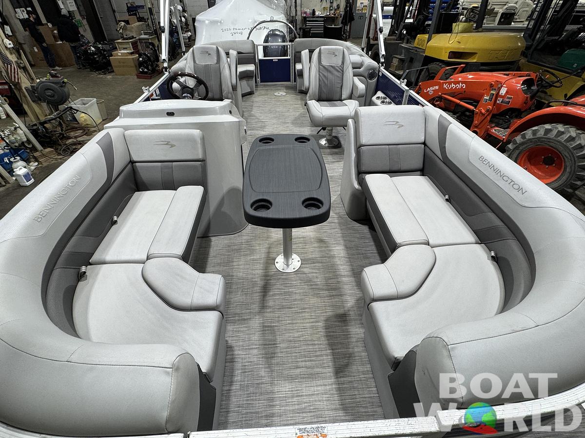 Used 2021 Bennington 22 SX Pontoon