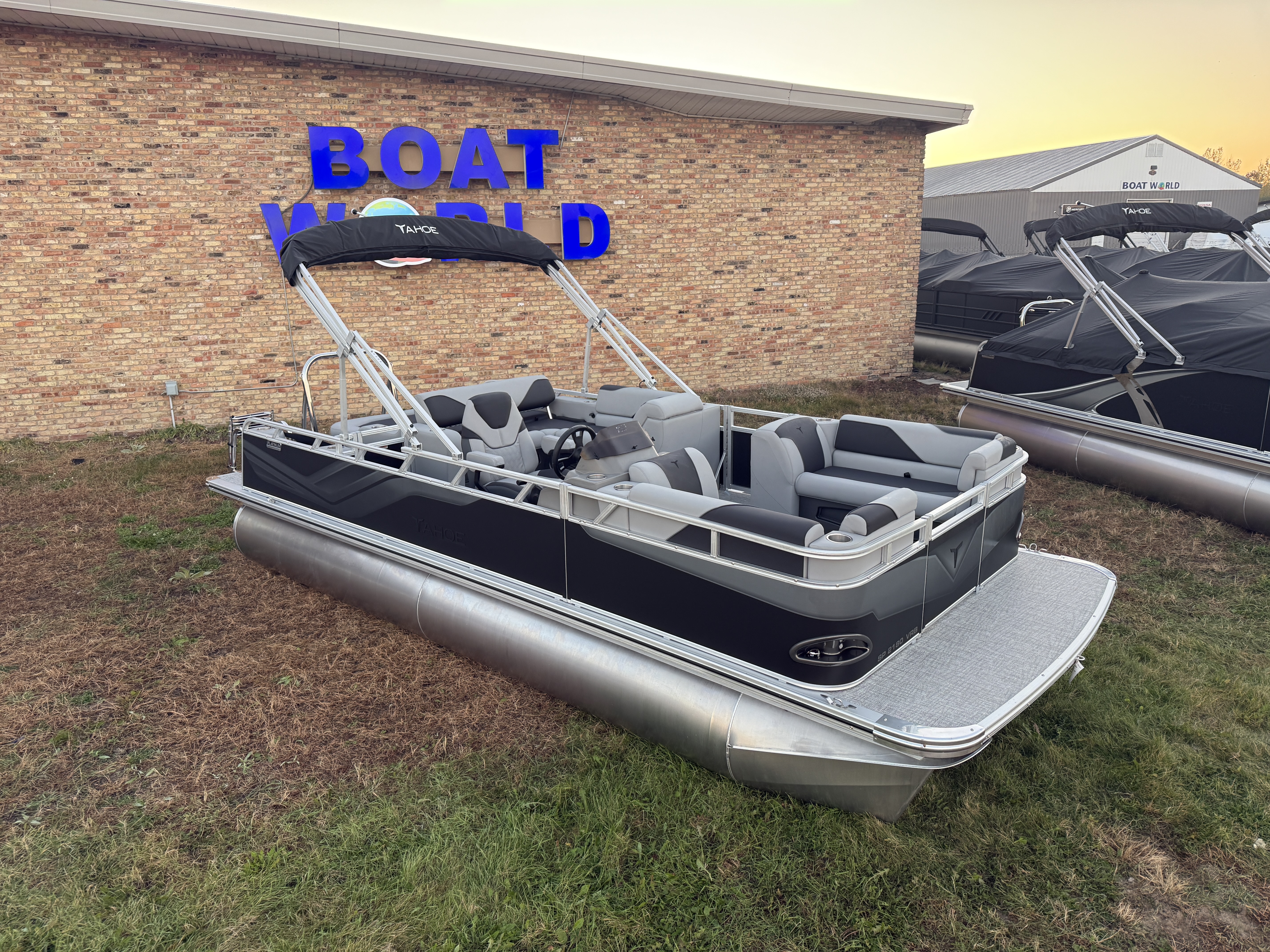 2026 Tahoe Pontoons Sport 2180 Swingback (VRB) 