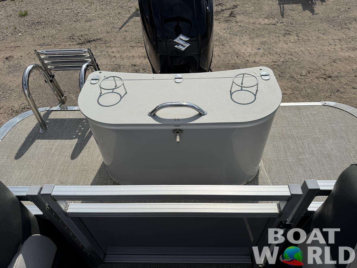 Used 2023 Avalon LSZ 2385 QL Tritoon Pontoon