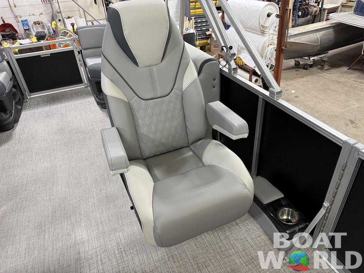 2025 Tahoe Pontoons LTZ 2385 Quad Lounge & Honda 4-Stroke EFI